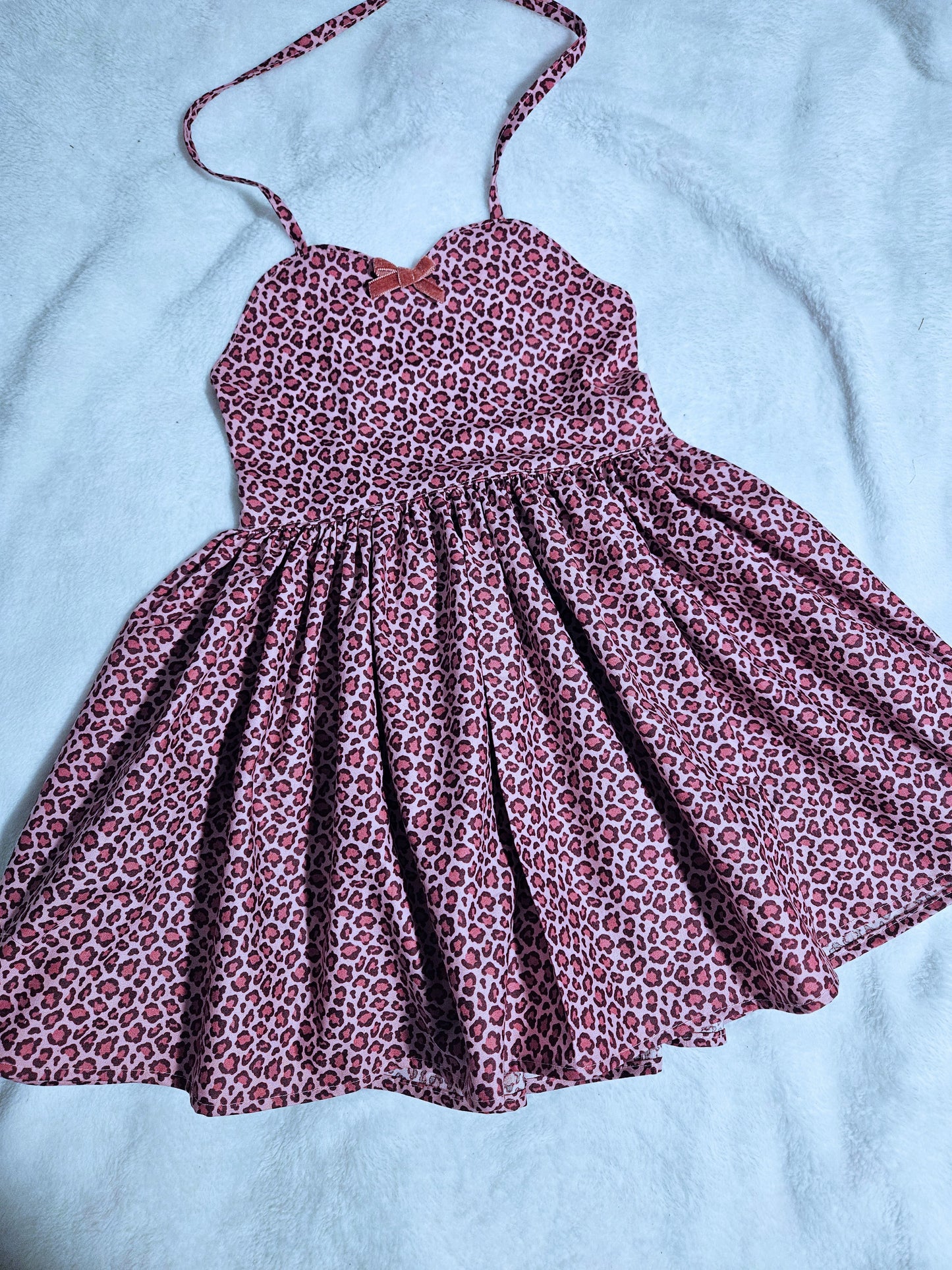 Pink cheetah dress size 5